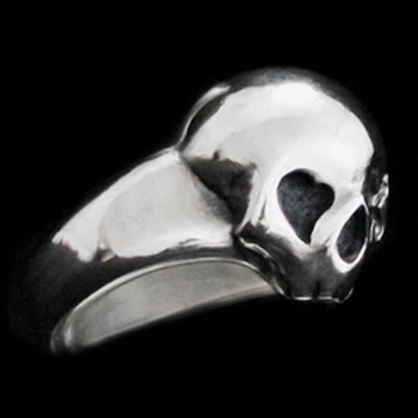 シルバーアクセサリーブランド ラットレース - L.K.C Skull Ring - RAT